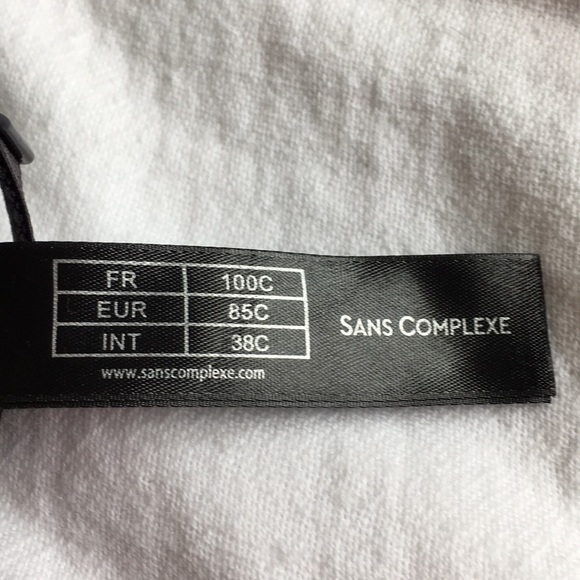 Beautiful bodysuit. New without tags. 38C. - Picture 6 of 6